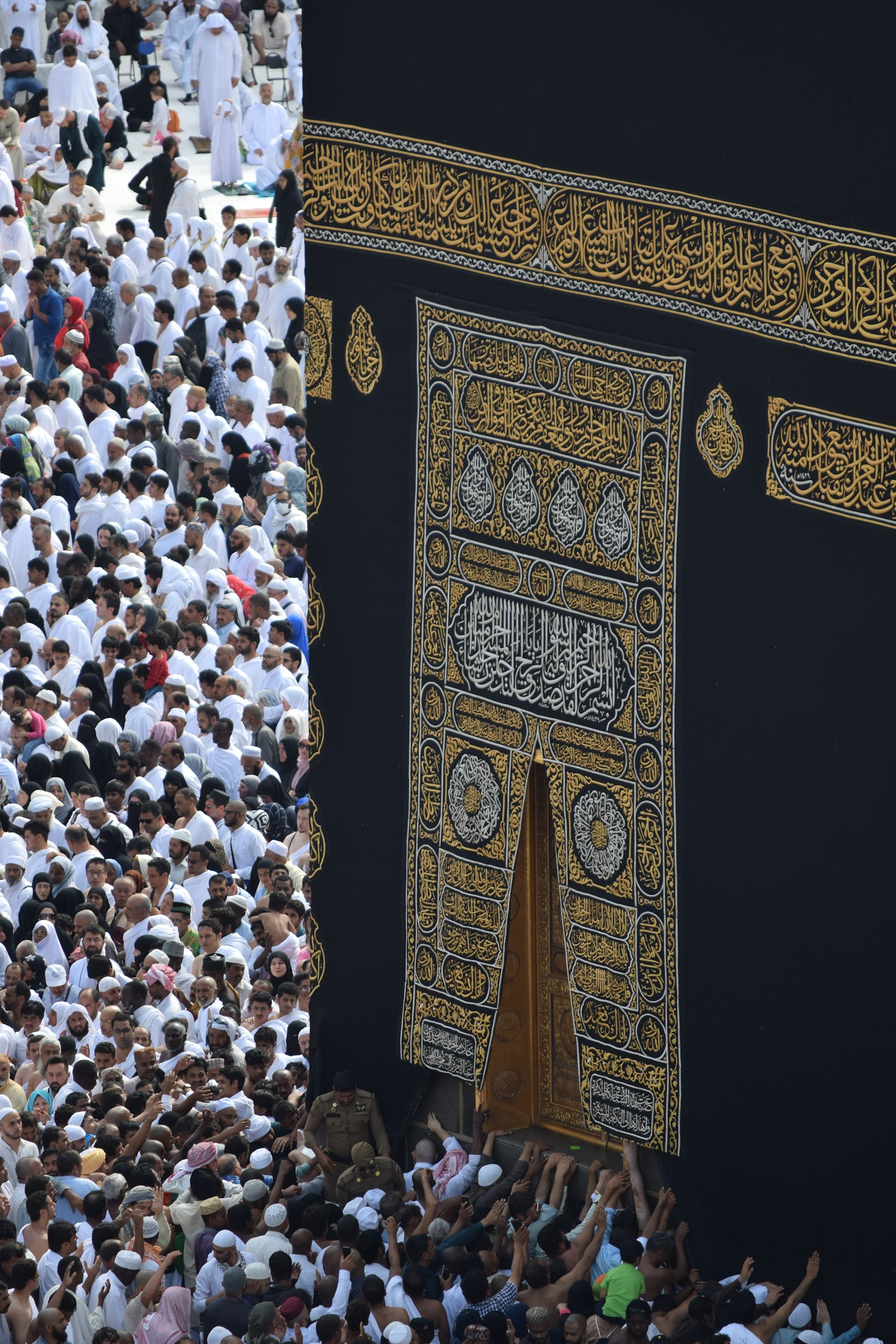 Last 20 Days Ramadan Package — illustrated scene